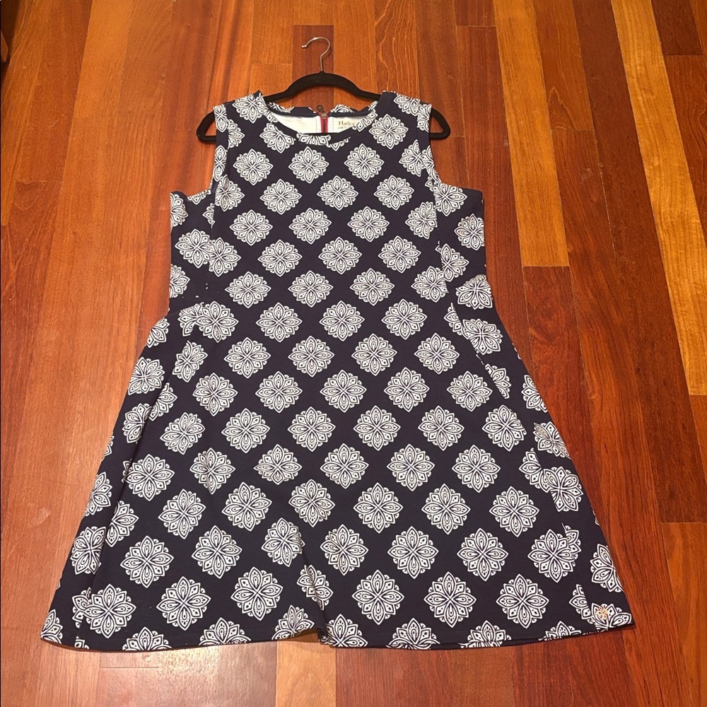 Hatley Navy and White Geometric Pattern Mini / Knee-Length Dress size XL